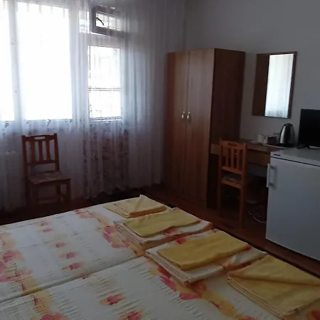 за гости петрови 2* Primorsko