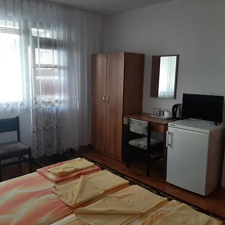 招待所 за гости петрови 普里莫尔斯科