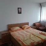 Къща за гости за гости петрови 2*