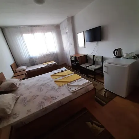 за гости петрови Maison d'hôtes