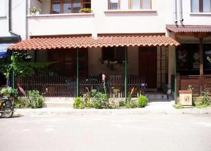 Affittacamere за гости петрови 2*